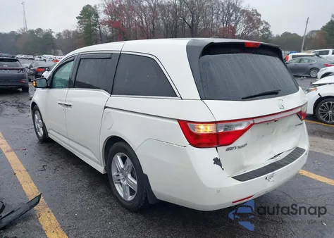2013 Honda Odyssey Touring/Touring Elite from USA, damaged, VIN 5FNRL5H96DB047748